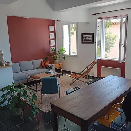 - Apartment Toulon